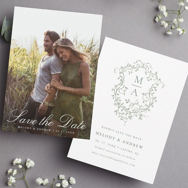 Sage Green French Floral Wappen Hochzeit Foto Save The Date (Front & Back)
