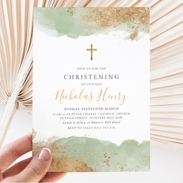 Sage Green Gold Cross Boys Taufe Christening Einladung (Green and Gold Baptism Invitation)