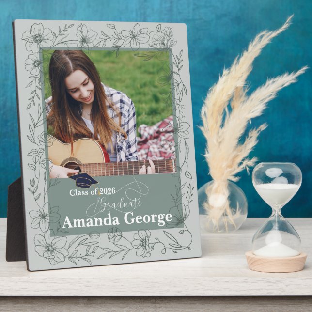 Sage Green Graduation Photo Keepsake Class of 2026 Fotoplatte (Seite)