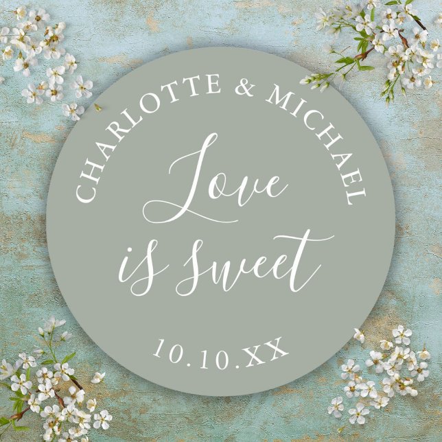 Sage Green Liebe ist süße Gastgeschenk Hochzeit Runder Aufkleber (Sage Green Love Is Sweet Wedding Favor Classic Round Sticker)