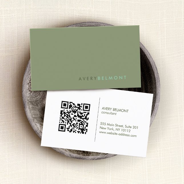 Sage Green Minimalistic Beruflich QR Code Visitenkarte (Von Creator hochgeladen)