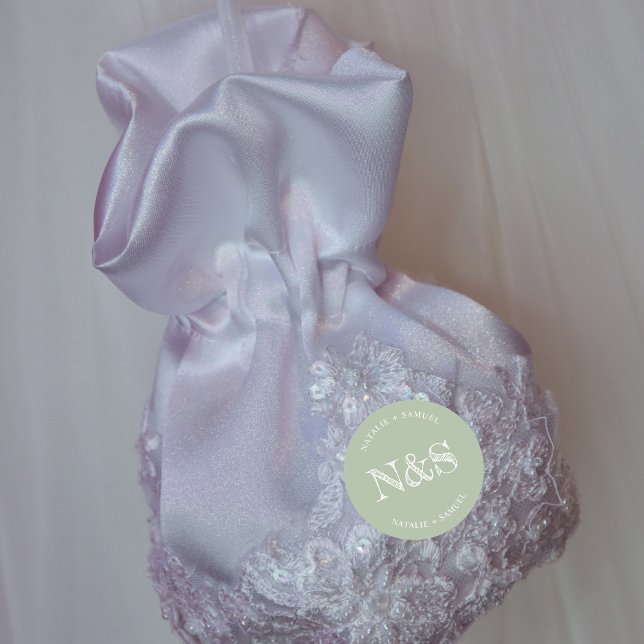 Sage Green Minimalistisch & elegant Bold Initials  Runder Aufkleber (Von Creator hochgeladen)