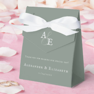Sage Green Minimalistisch Monogram Wedding Geschenkschachtel