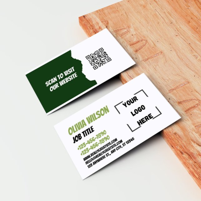 Sage Green Modern Elegant QR Business Card Visitenkarte (Von Creator hochgeladen)