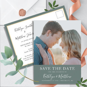 Sage Green Modern Typografy Simple Foto Wedding Ankündigungspostkarte