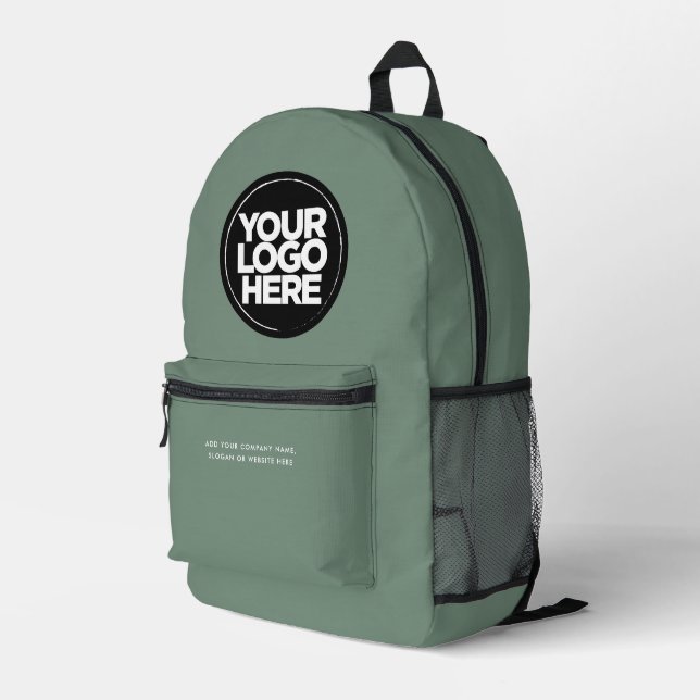Sage Green | Personalisiertes Firmenlogo und Text Bedruckter Rucksack (Rückseitige Ecke Rechts)
