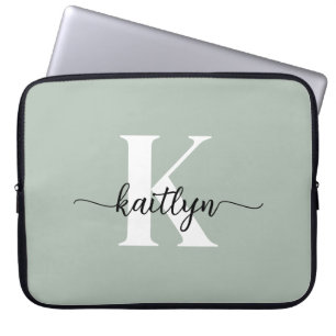 Sage Green Script Monogram Laptopschutzhülle