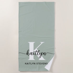 Sage Green Script Monogram Strandtuch