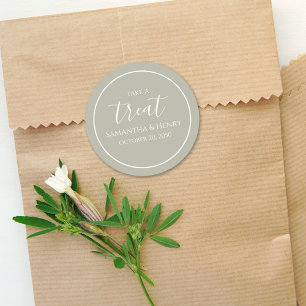 Sage Green Wedding Simple Calligraphy Script-Lecke Runder Aufkleber