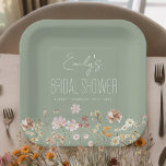 Sage Green Wildblume Boho Brautparty in Bloom Pappteller<br><div class="desc">Feiern Sie Ihr Brautparty mit einer Touch von böhmischer Schönheit mit unserer Wildblume Boho Brautparty Napkins. Diese hochwertigen Teller zeichnen sich durch ein atemberaubendes Wildblume-Design aus, das Ihrem Event eine Touch von Laune und Eleganz verleiht. Das weiche, absorbierende Material ist ideal, um die Gäste den ganzen Tag über komfortabel und...</div>