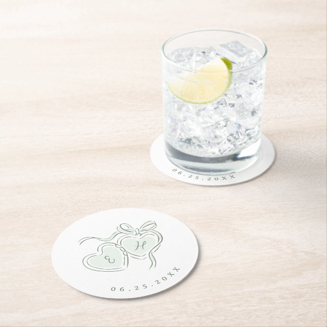 Sage Hand Drawn Hearts Monogram Whimsical Wedding Runder Pappuntersetzer (Vor Ort)