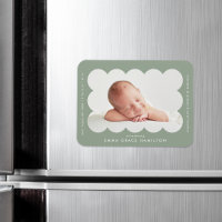 Sage Modern Scalloped Frame Birth Ankündigung