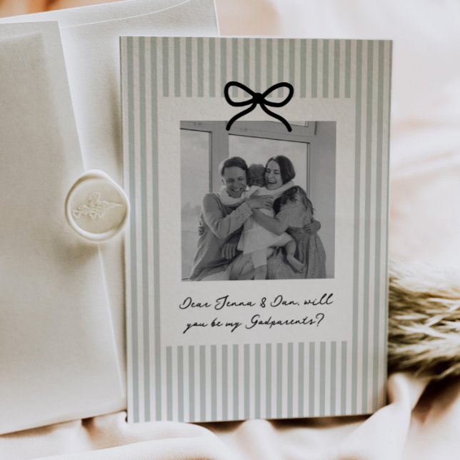 Sagegrüne Streifen Patenonkel und Patentante Antra Einladung (Zazzle Sage Green Stripes Godparents Proposal Invitation)