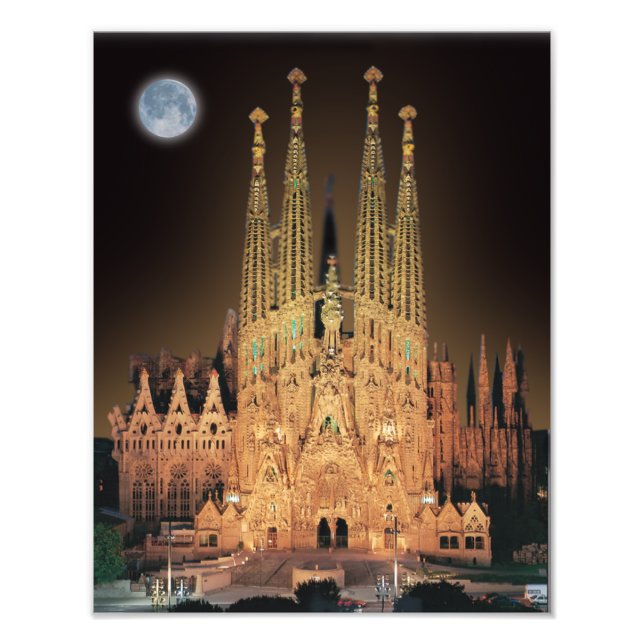 SAGRADA FAMILIA BASILICA IN BARCELONA, SPANIEN. FOTODRUCK (Vorne)