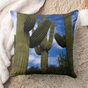 Saguaro Cactus Trio / Blue Sky & Clouds / Arizona Kissen