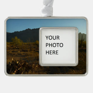 Saguaro Sunrise in Saguaro Nationalpark Rahmen-Ornament Silber