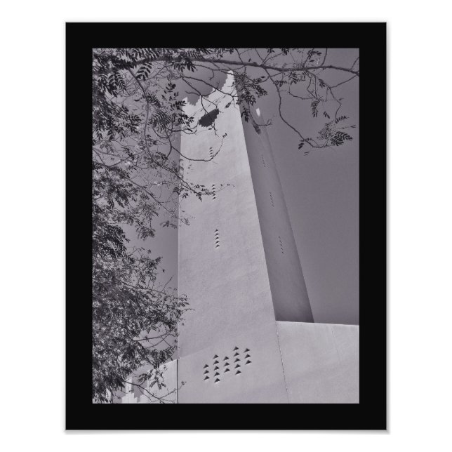 Sahat al Kindi Minaret mit Blätter Fotodruck (Vorne)