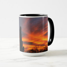 Sahuaro Kaktus mit einer genialen Arizona Sonnenun Tasse