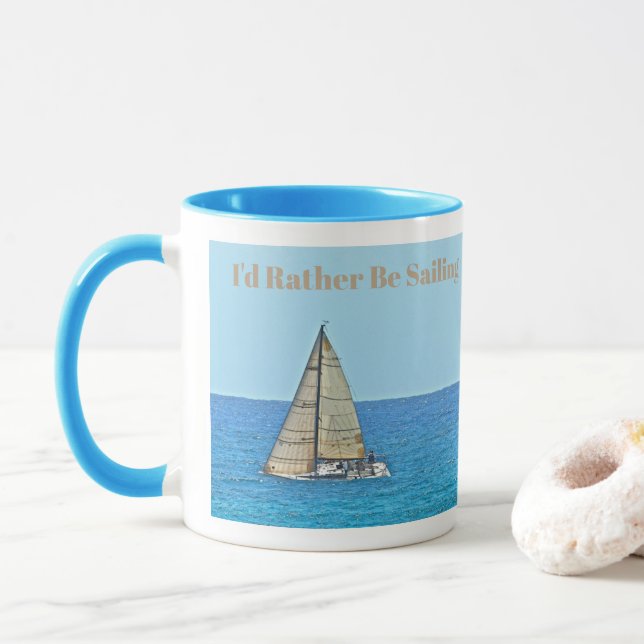 SAILBOAT AUF DEM MEER: "ICH WÜRDE GERADE SEGELN." TASSE (Mit Donut)