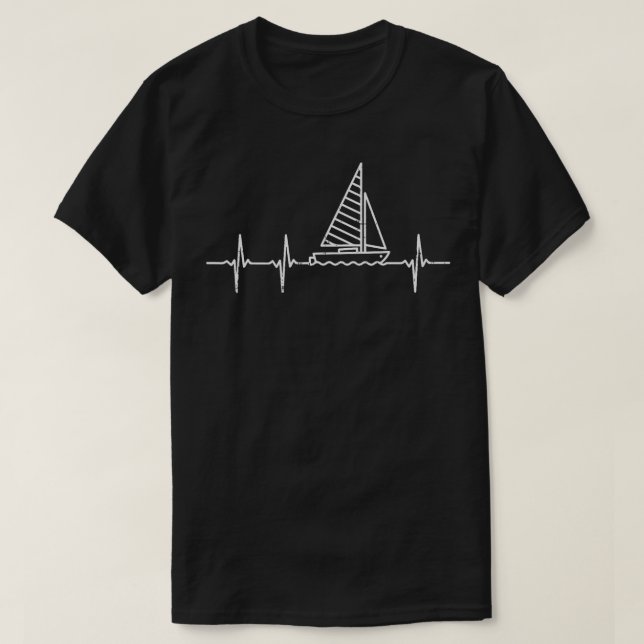 Sailboat Heartbeat Segeln Medical Nurse Boat Liebe T-Shirt (Design vorne)