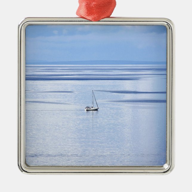 Sailing boat on sea, Nautical, blue water sky Ornament Aus Metall (Vorne)