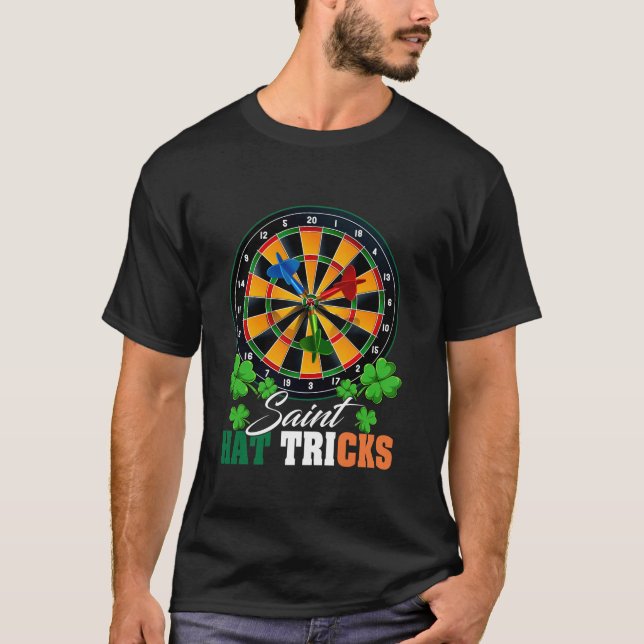 Saint Hat Tricks Darts Player Kleeblatt Saint Patr T-Shirt (Vorderseite)