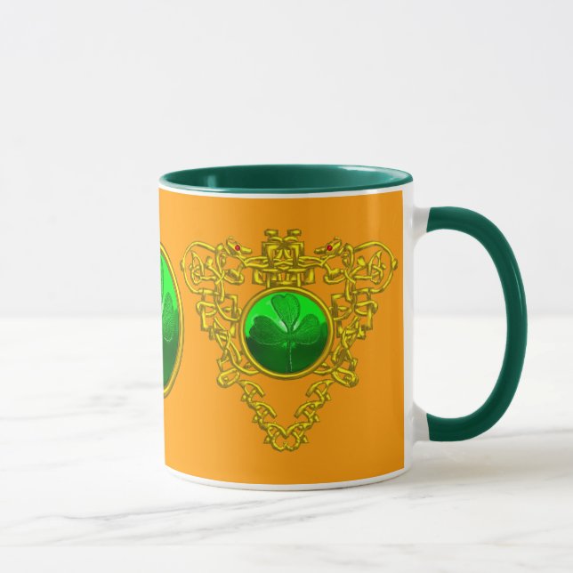 SAINT PATRICK'S CELTIC KNOTS HERZ MIT KLEEBLATT TASSE (Rechts)