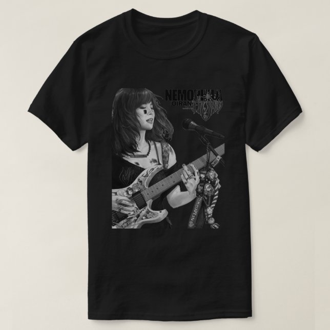 Saki Nemophila Essential T - Shirt.png T-Shirt (Design vorne)