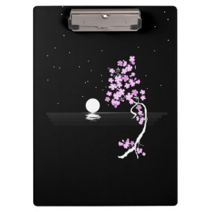 Sakura blüht unter einem Vollmond Klemmbrett