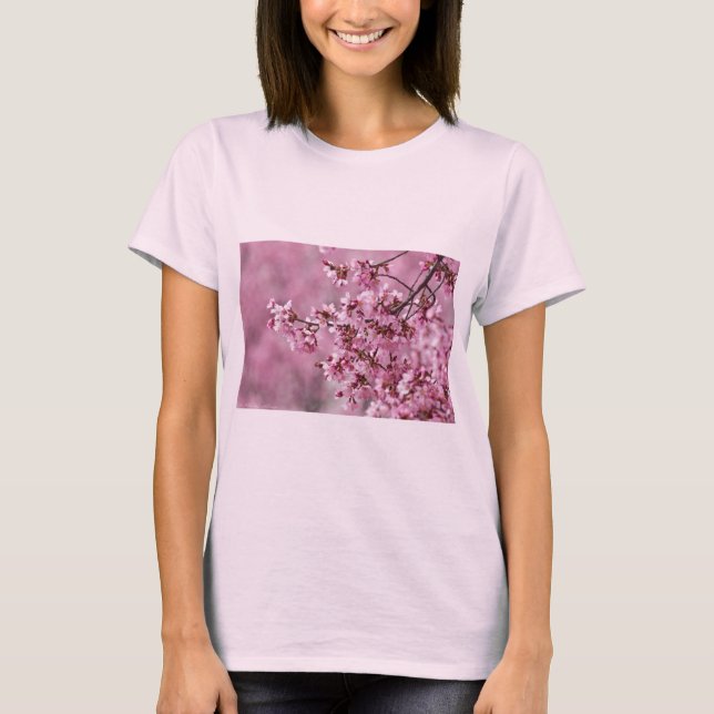 Sakura Cherry blüht pastellrosa Schichten T-Shirt (Vorderseite)