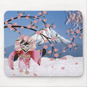 Sakura Geisha Bird in den Snow-Cherry-Blüten Mousepad