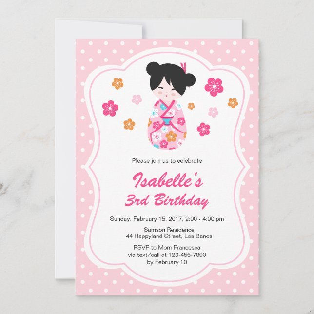 Sakura Japanese Kokeshi Doll Birthday Einladung (Vorderseite)
