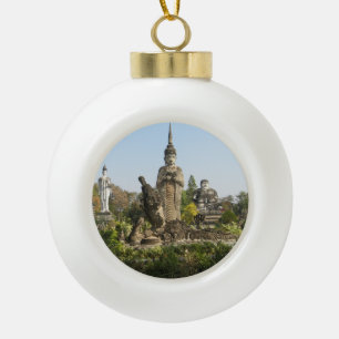 Sala Keo Kou, Nong Khai, Thailand Keramik Kugel-Ornament