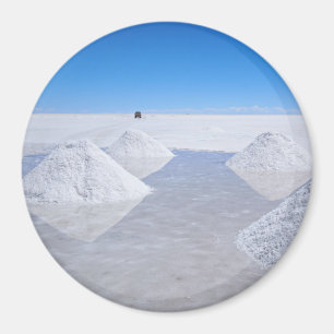 Salar de Uyuni Salzflaeche rund Magnet