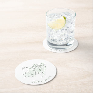 Salbei-Handgezeichnete-Herzen-Monogramm-Whimsical- Runder Pappuntersetzer