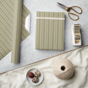 Salbeigrün gestreift, einfache Pinstripe, moderne Geschenkpapier