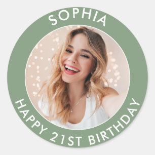 Salbeigrün Moderne einfache Happy 21. Geburtstag F Runder Aufkleber
