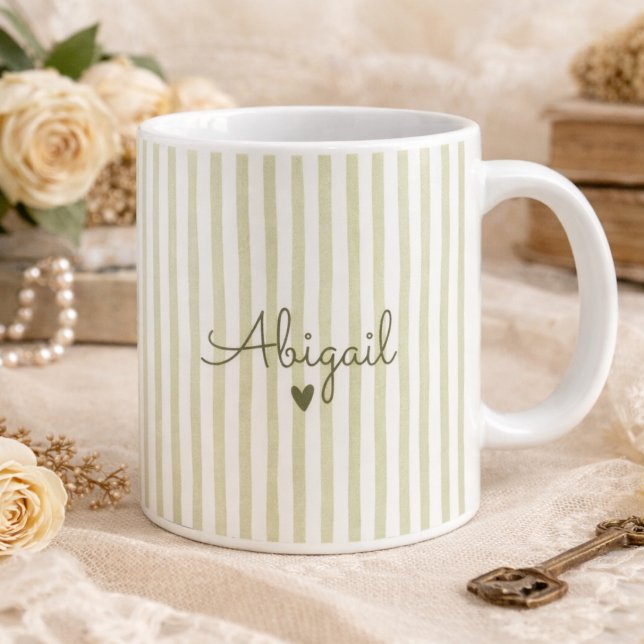 Salbeigrüner benutzerdefinierter Namensgestreifter Kaffeetasse (Von Creator hochgeladen)