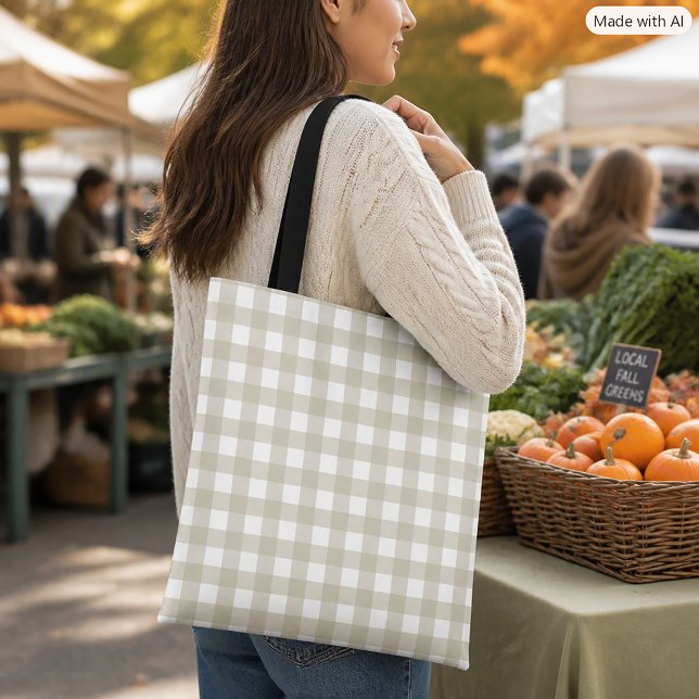 Salbeigrünes und weißes Gingham-Karo-Muster (A tote bag with a sage green and white gingham plaid pattern.)