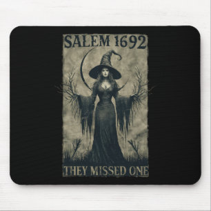 Salem 1692 verpassten sie einen Halloween-Feminist Mousepad