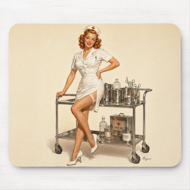 Sally Monroe - Bei der Arbeit Mousepad (Vorne)
