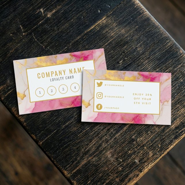 Salon moderne rosa und goldene Marmorkarte. Treuekarte (Salon modern pink and gold marble loyalty card.)