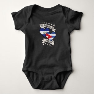 Salvadorianische kubanische Herzfahnen El Salvador Baby Strampler