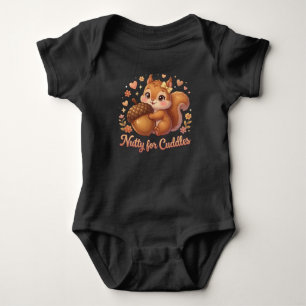 Sammy Squirrel – Verrückt nach Kuscheln Baby Strampler
