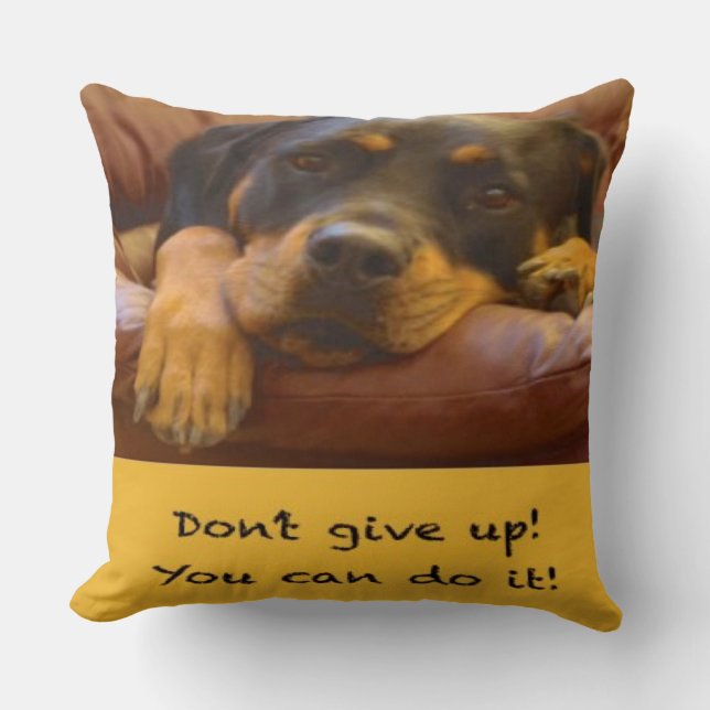 Sammy the Rottweiler Support Pillow Kissen (Vorderseite)