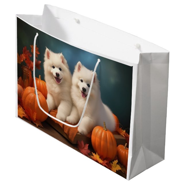 Samoyed Puppy Autumn Delight Pumpen Große Geschenktüte (Vorderseite Schrägansicht)