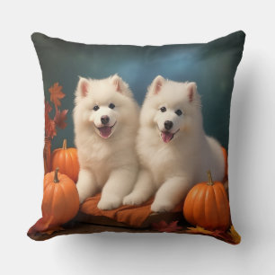 Samoyed Puppy Autumn Delight Pumpen Kissen