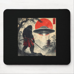 Samurai Bigfoot Japanisches Ufo Vintage Grafik Uki Mousepad