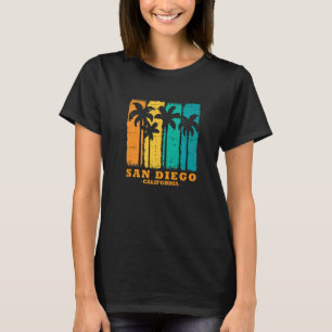 San Diego CA California Retro Vintage Surfer usa T-Shirt