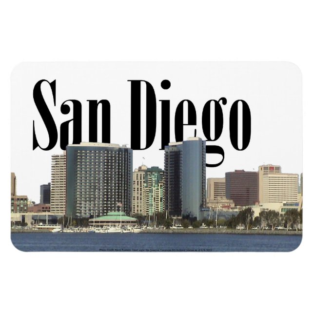 San Diego CA Skyline mit San Diego im Himmel Magnet (Horizontal)